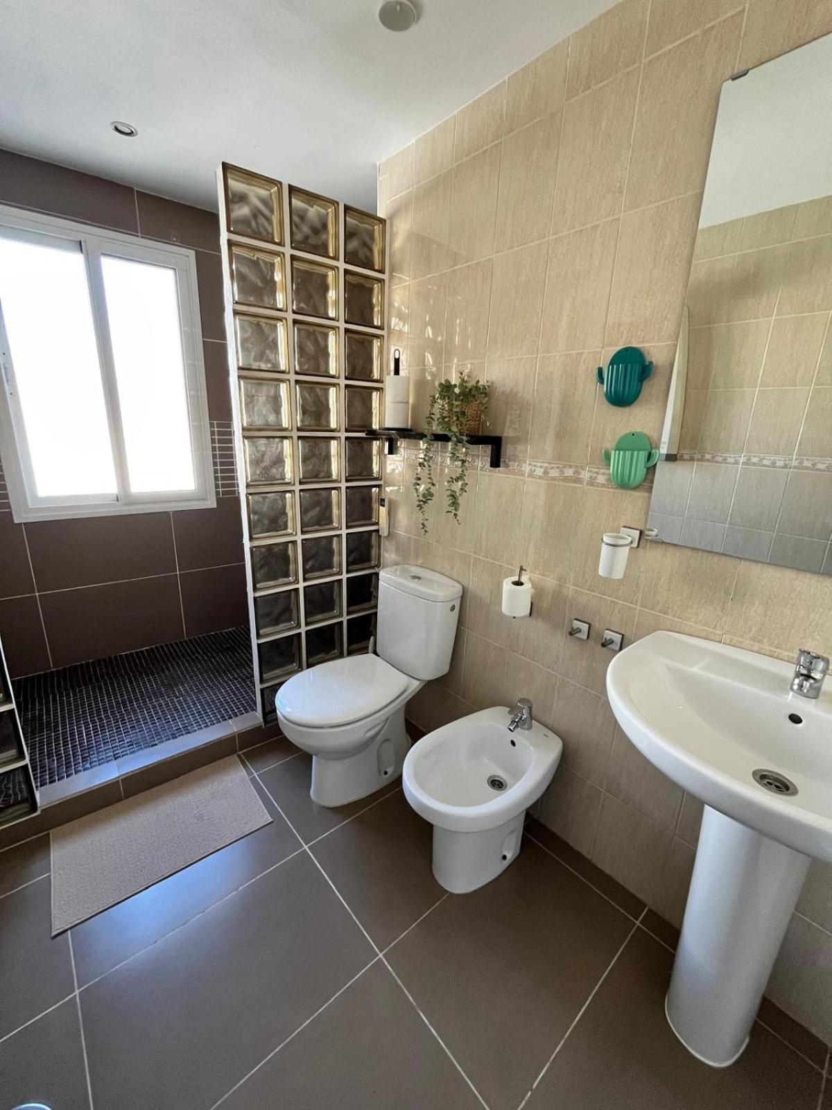 Appartement Prime Location - Stylish With Free Wifi, Free Parking, Steps From The Historic Center *