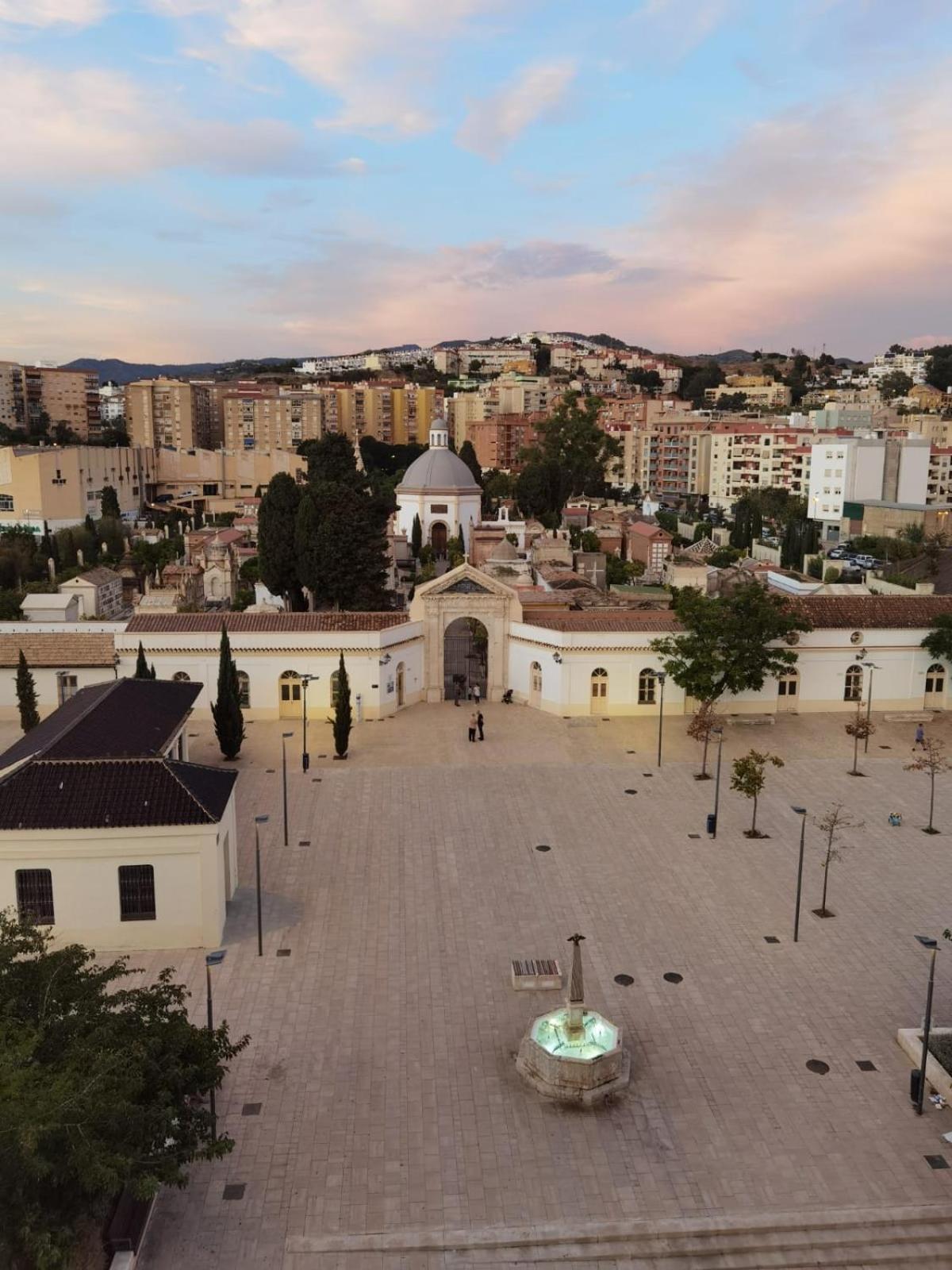 Appartement Prime Location - Stylish With Free Wifi, Free Parking, Steps From The Historic Center