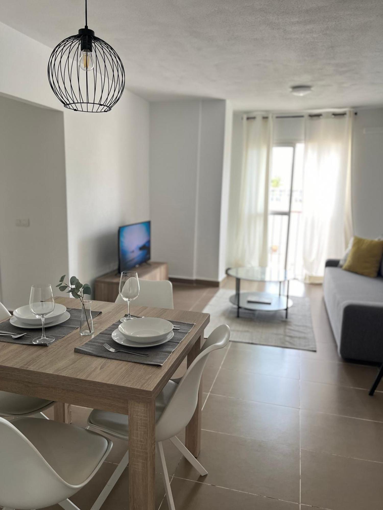 Appartement Prime Location - Stylish With Free Wifi, Free Parking, Steps From The Historic Center Málaga